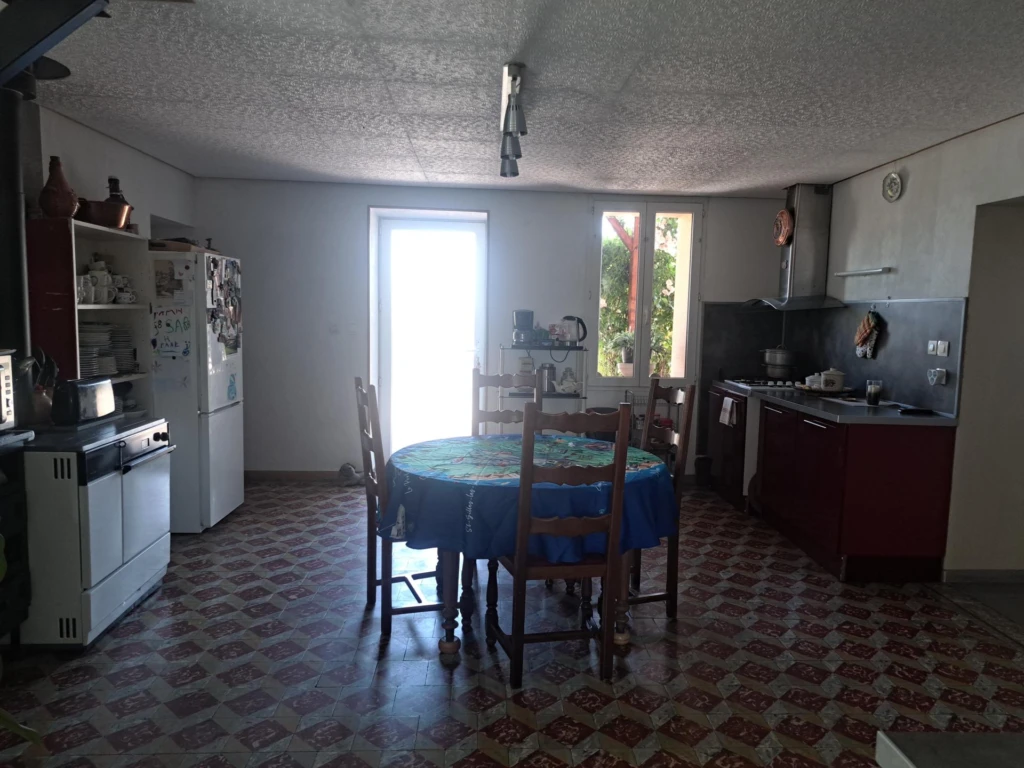 Photo 13