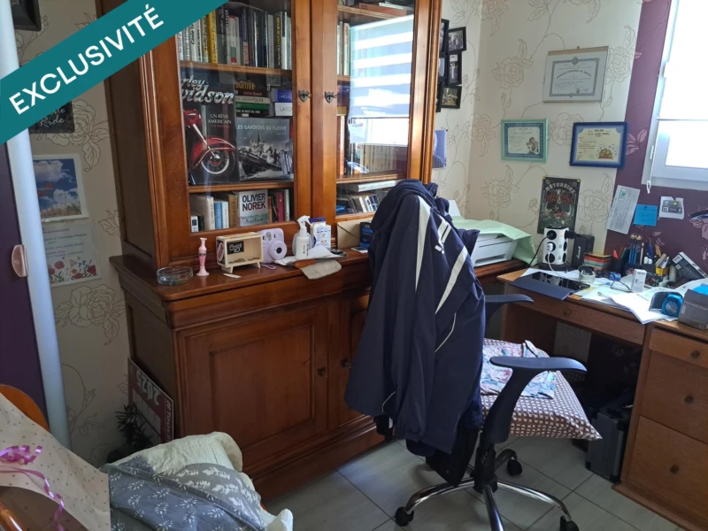 Photo 12
