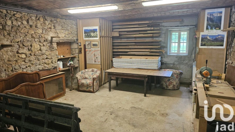 Photo 18