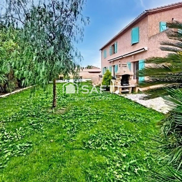 Photo 10