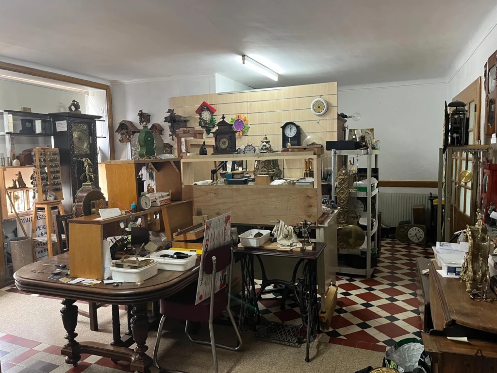 Photo 18