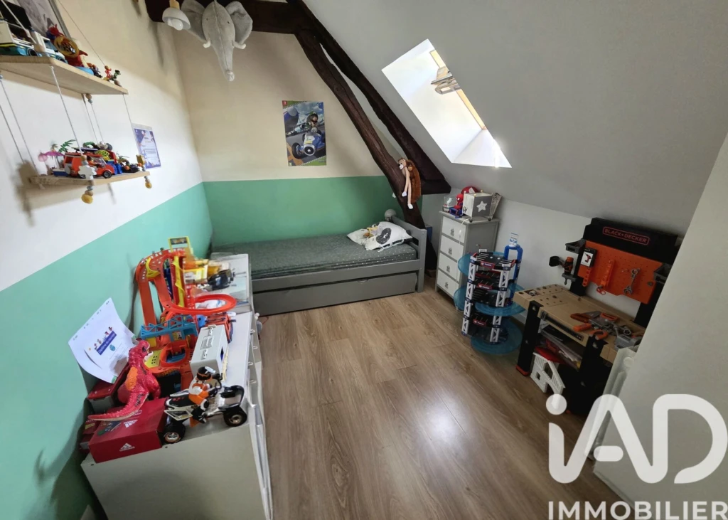 Photo 10