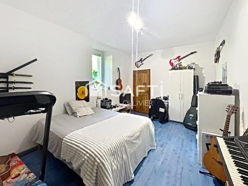 Photo 7
