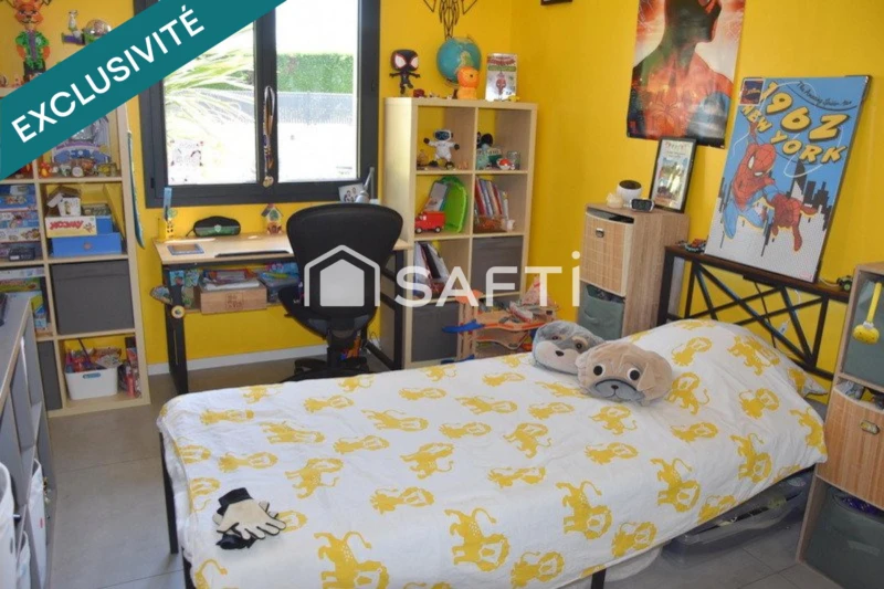 Photo 12