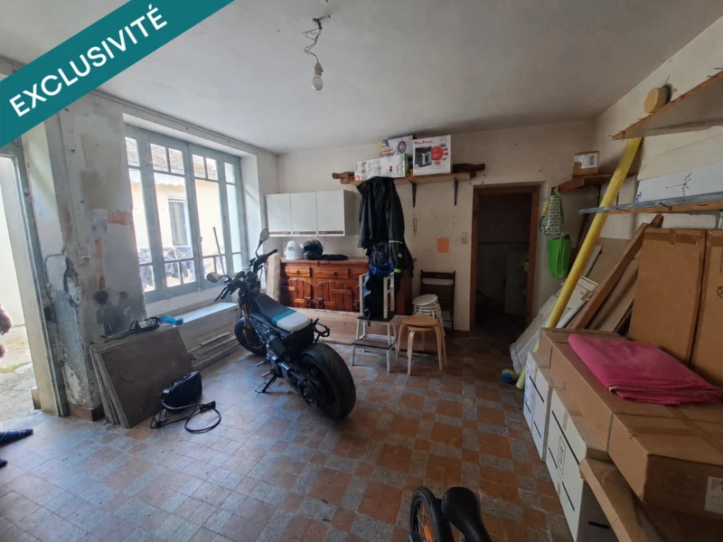 Photo 11