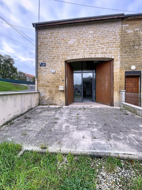 Photo 11