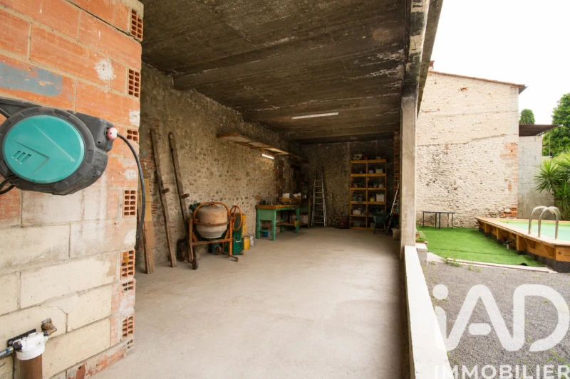 Photo 21