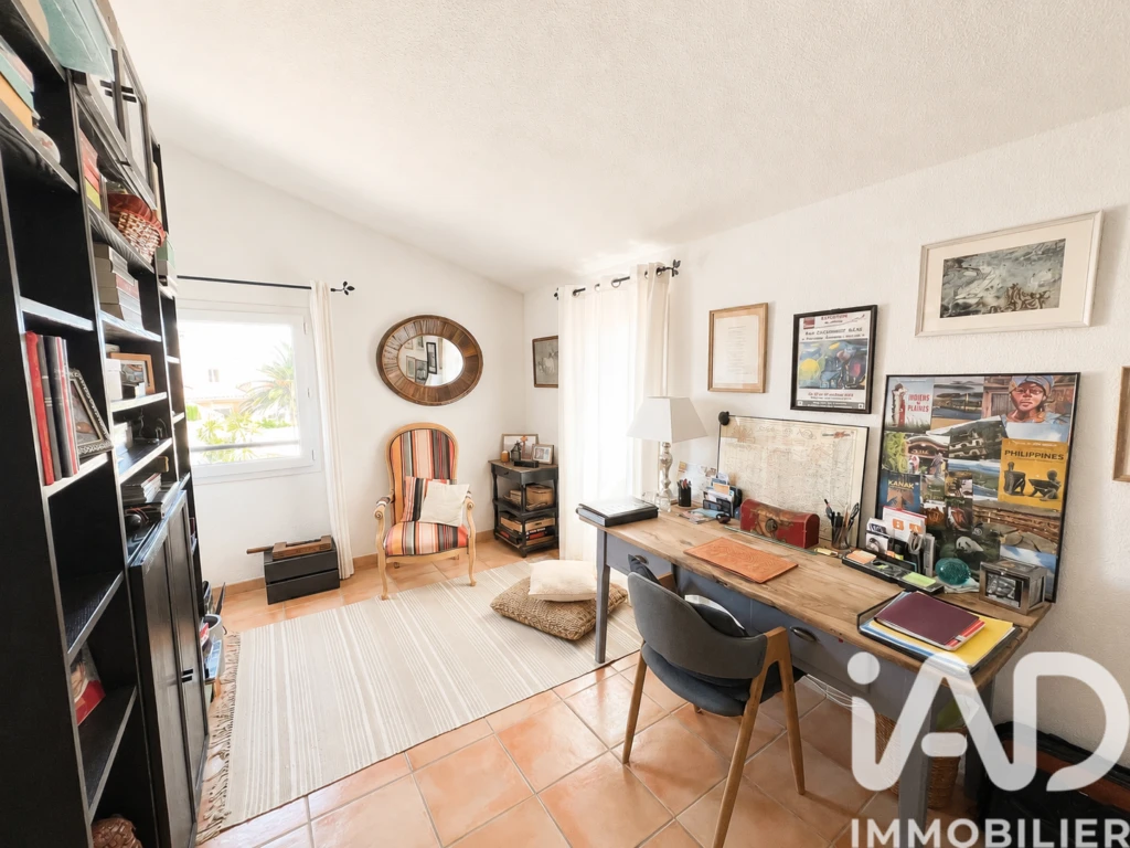 Photo 19