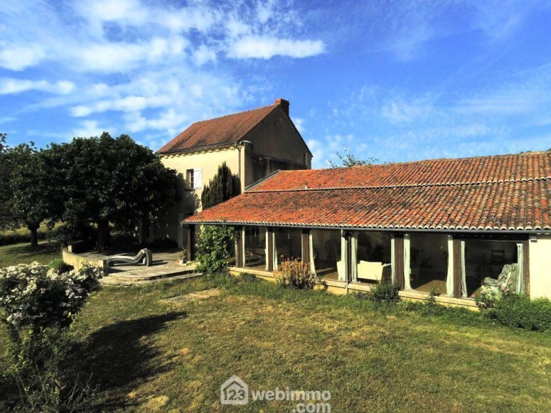 Photo 19