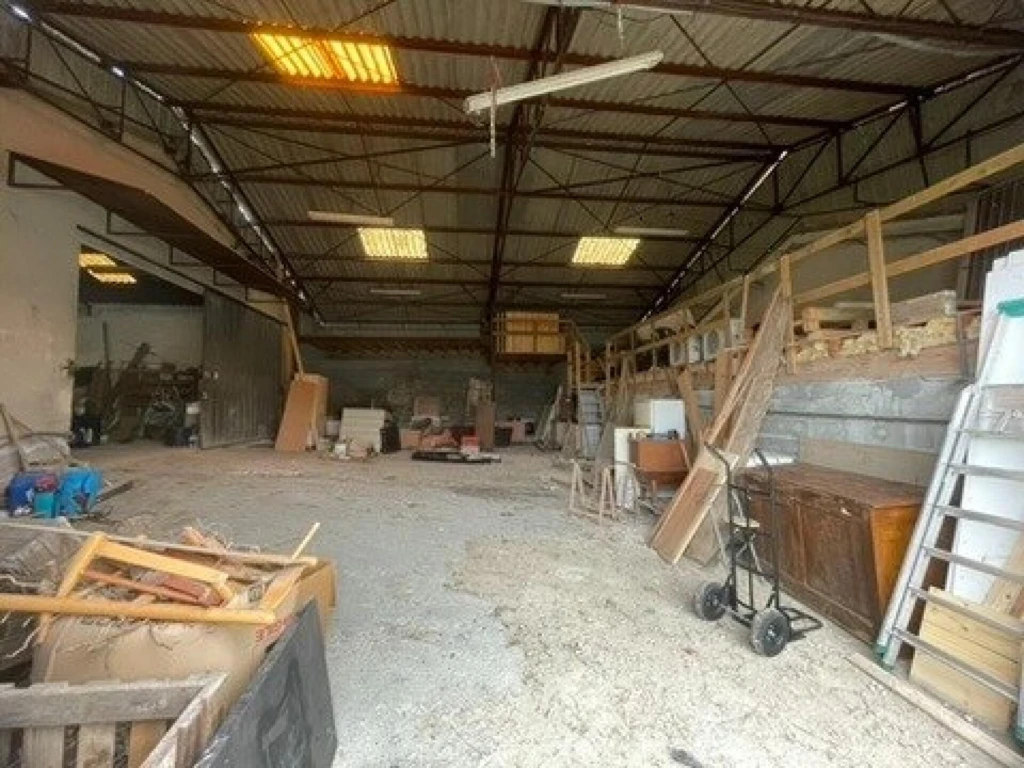 Photo 13