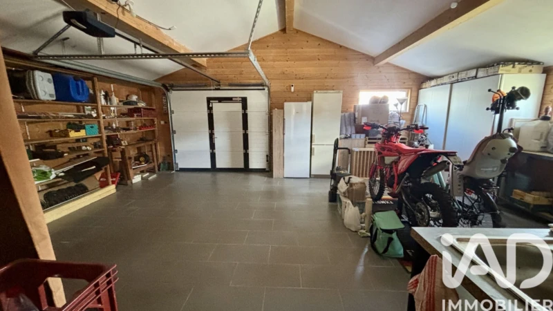 Photo 15