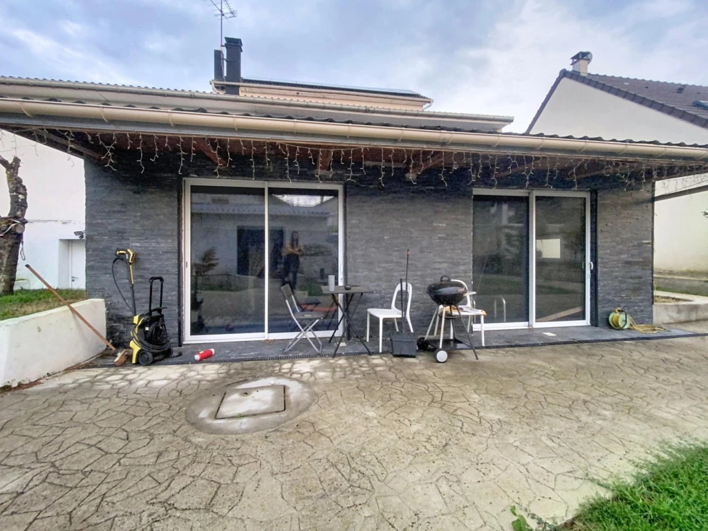 Photo 14