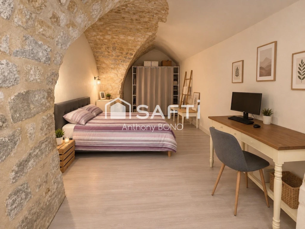 Photo 6