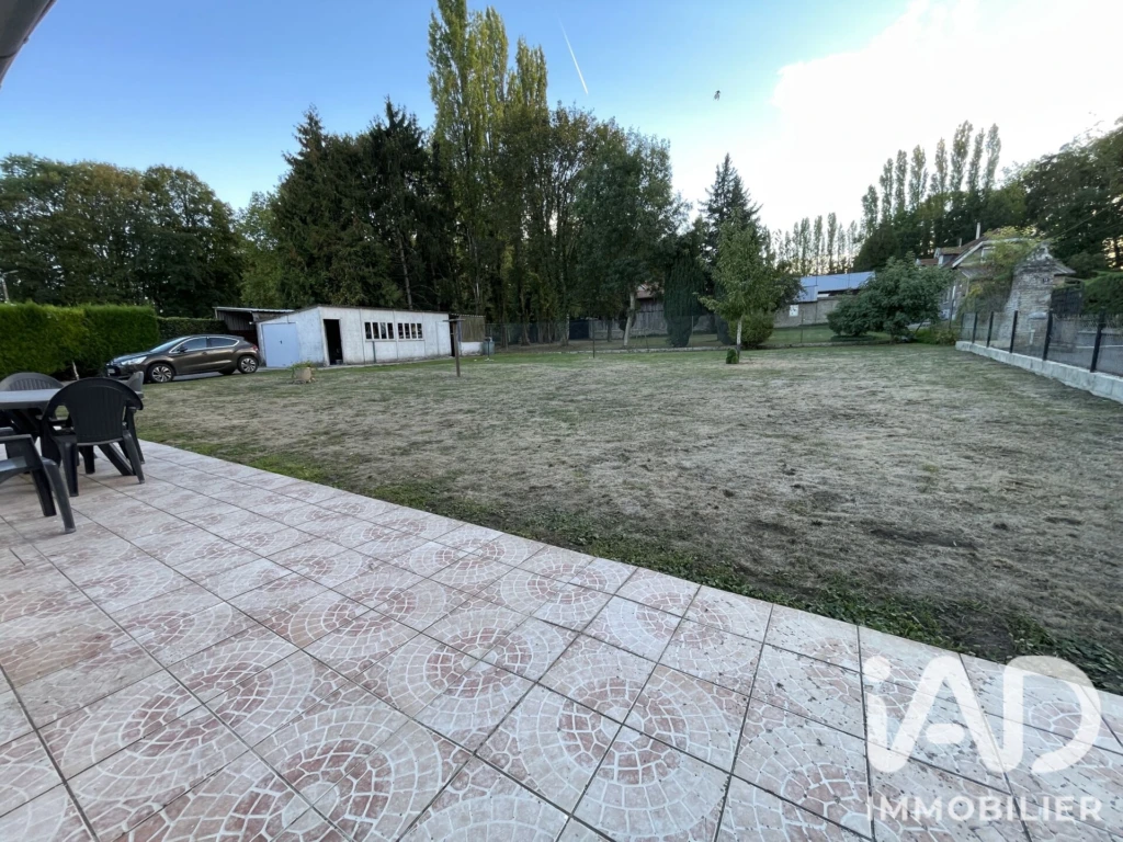 Photo 12
