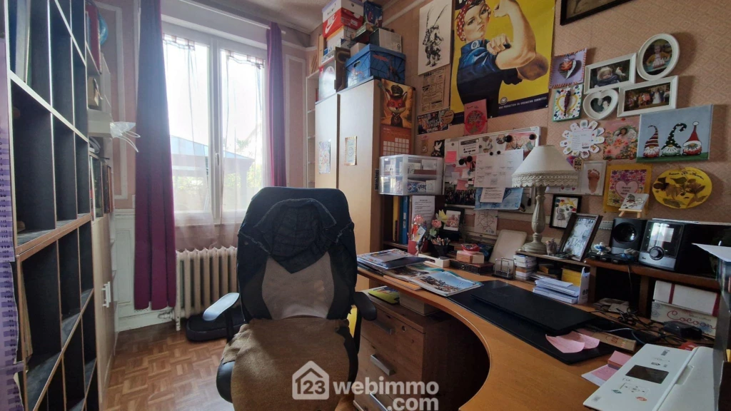 Photo 6