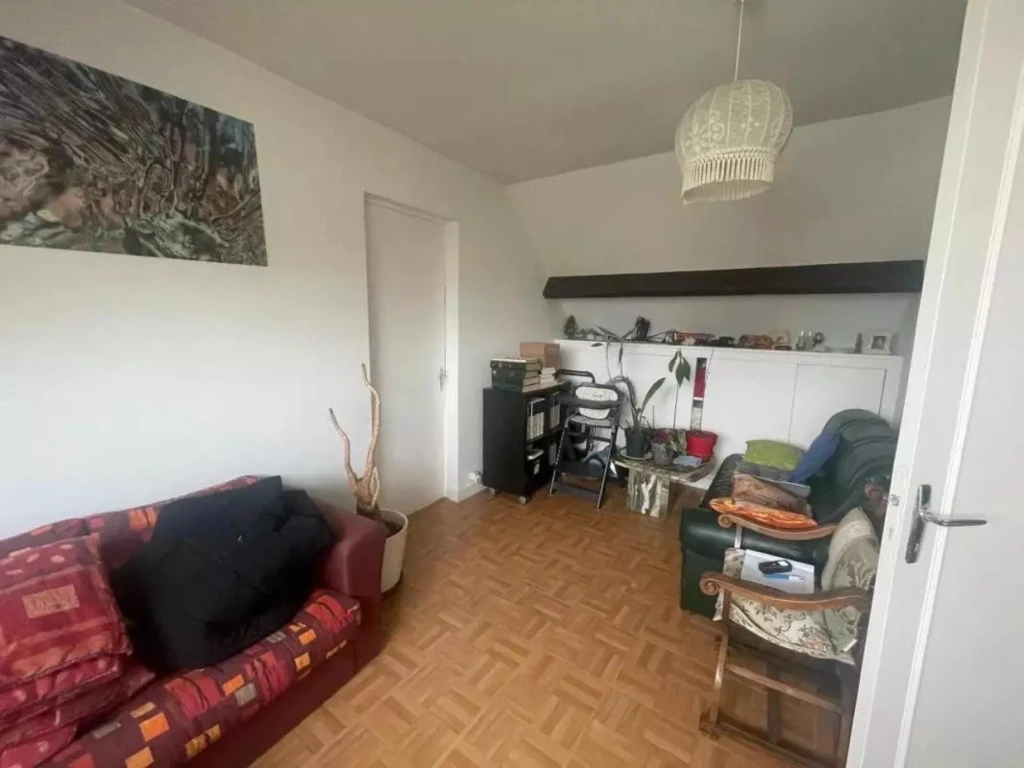 Photo 16