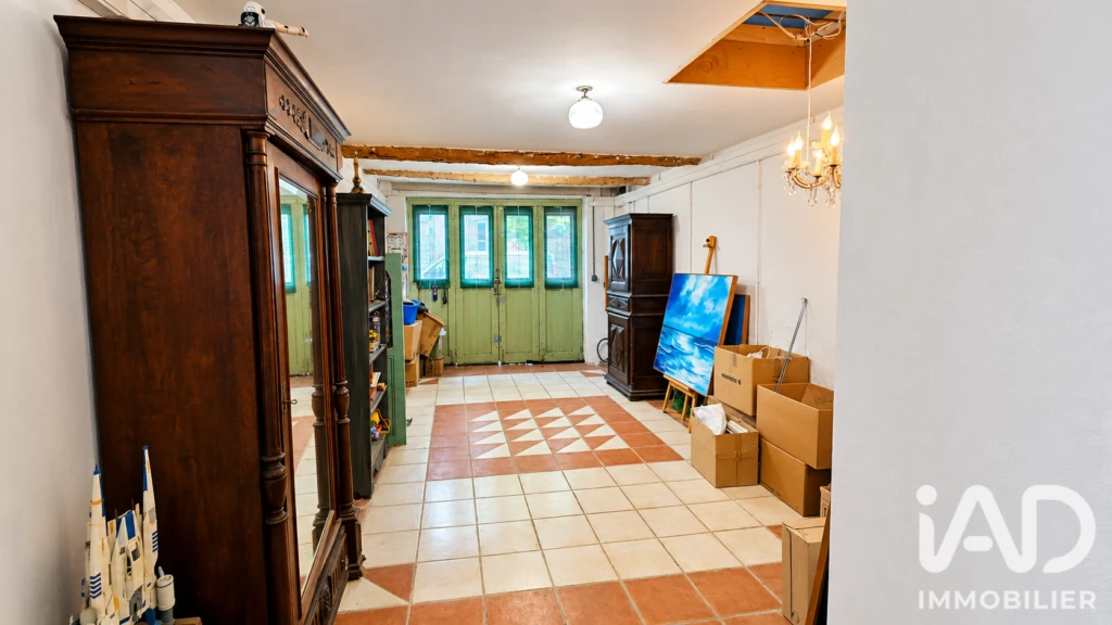 Photo 9