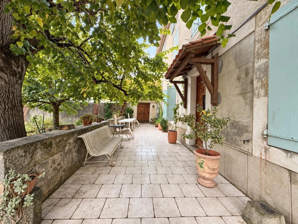 Photo 15