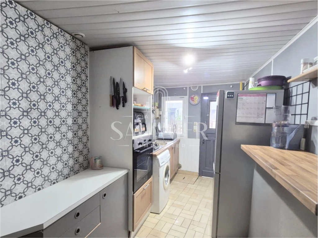 APPARTEMENT DU BAS RDC