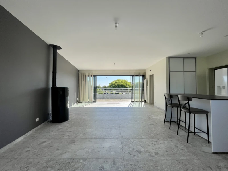 Maison moderne avec vue mer