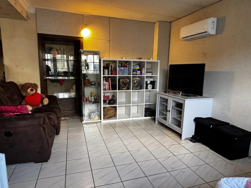Luttange - maison 135m2 sur terrain 547m2, 3 chambres, véranda, dépendances, grenier et combles