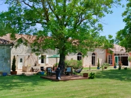 LOT ET GARONNE PROPRIETE XIXème EN PIERRES 3,6 HA 1