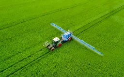 GERS EXPLOITATION AGRICOLE 270 HA IRRIGUES LACS 3