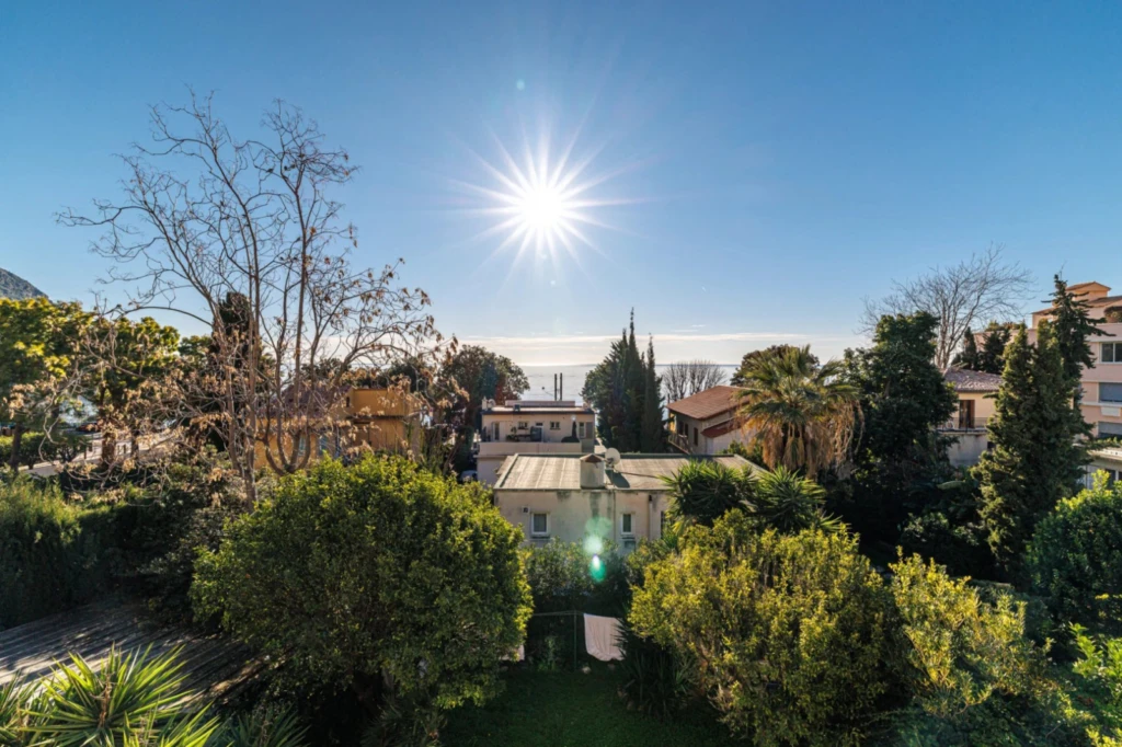 EZE BORD DE MER APPARTEMENT 4P VUE MER 15