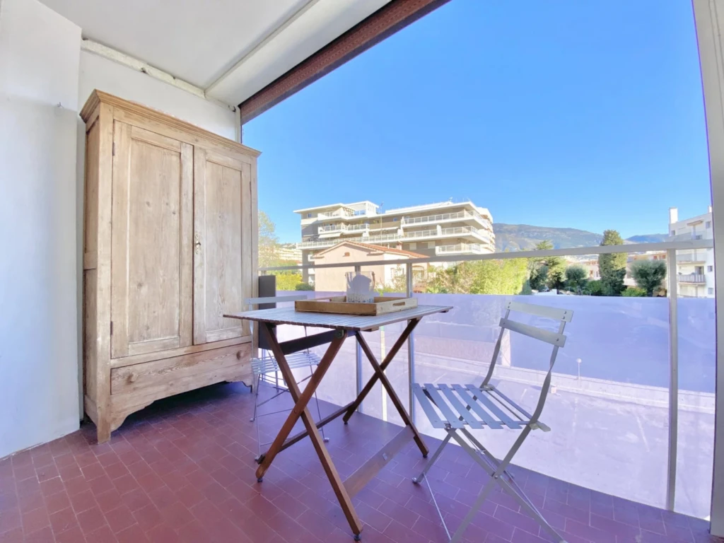 ROQUEBRUNE CAP MARTIN - STUDIO - TERRASSE - IDEAL INVESTISSEUR 5