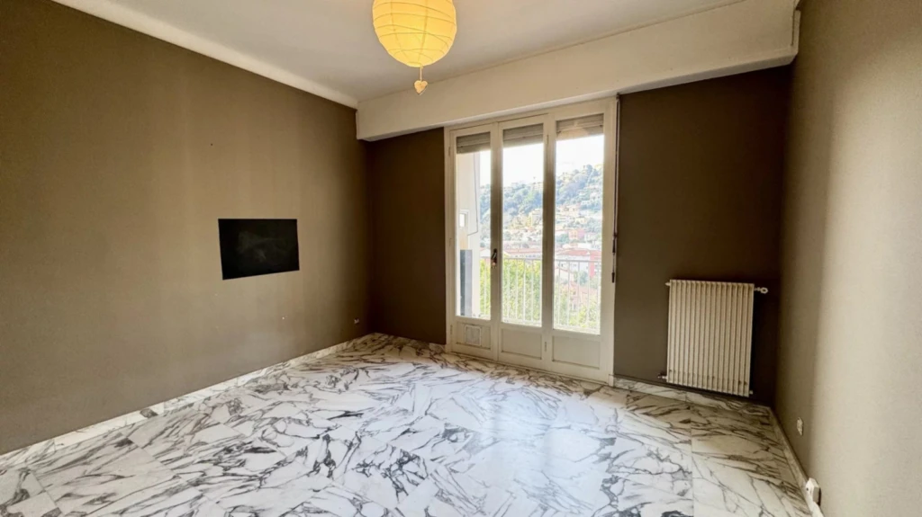 NICE NORD - APPARTEMENT 2 PIECES - TERRASSE VUE DEGAGEE 6