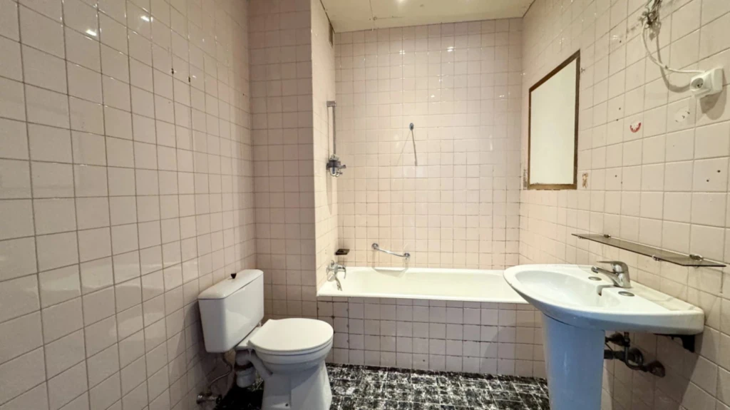 NICE NORD - APPARTEMENT 2 PIECES - TERRASSE VUE DEGAGEE 8