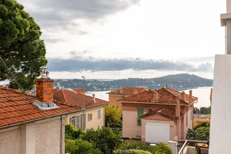 VILLEFRANCHE-SUR-MER, 2 PIÈCES, TERRASSE 2