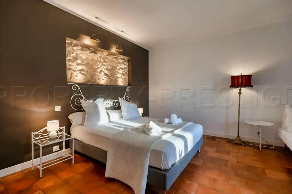 OCCITANIE DOMAINE MARIAGES EVENEMENTIEL 2,8 HA 8