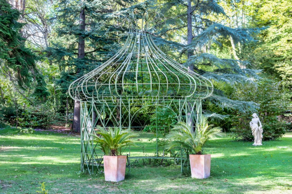 OCCITANIE DOMAINE MARIAGES EVENEMENTIEL 2,8 HA 18