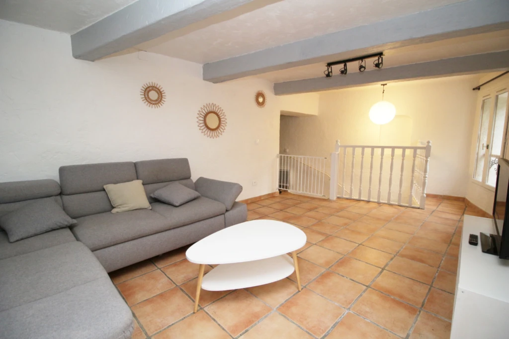 Gilette 4 pieces au calme en duplex 3