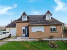 Maison familiale 5 chambres et jardin 1