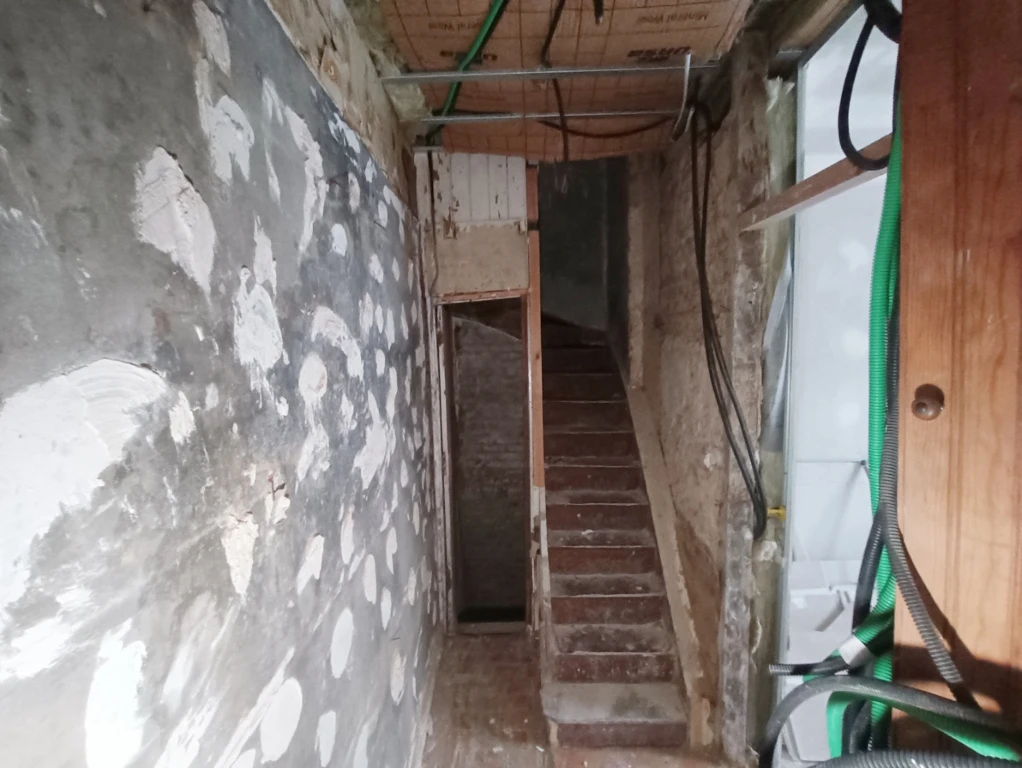 Maison 3 chambres à finir de rénover 12