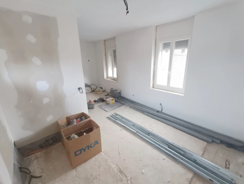 Maison 3 chambres à finir de rénover 2