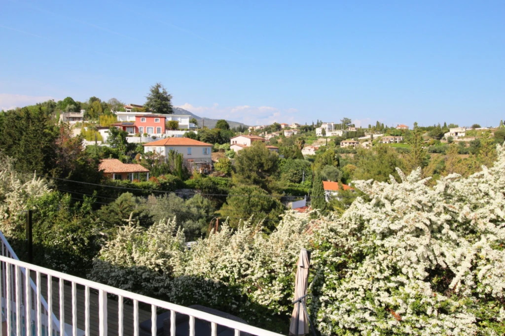 MAISON INDIVIDUELLE RÉCENTE - Secteur SAINT-PIERRE DE FÉRIC / COSTIÈRES - VUE DÉGAGÉE ET CALME avec PISCINE 8