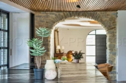 GARD PROPRIETE CONTEMPORAINE 1.3 HA VUE DOMINANTE 3