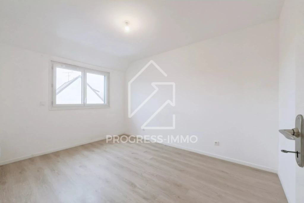 Maison de 85m² sur 238 m² terrain construction récente 16