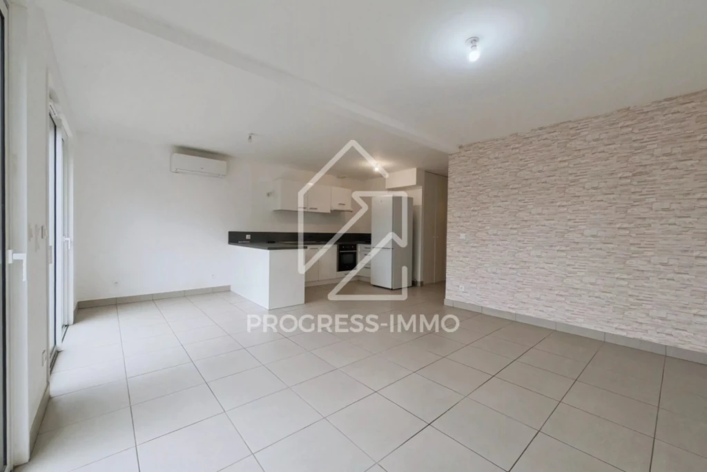 Maison de 85m² sur 238 m² terrain construction récente 1
