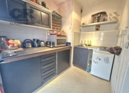 HOPITAL CENTRAL - F1 loué à vendre 3