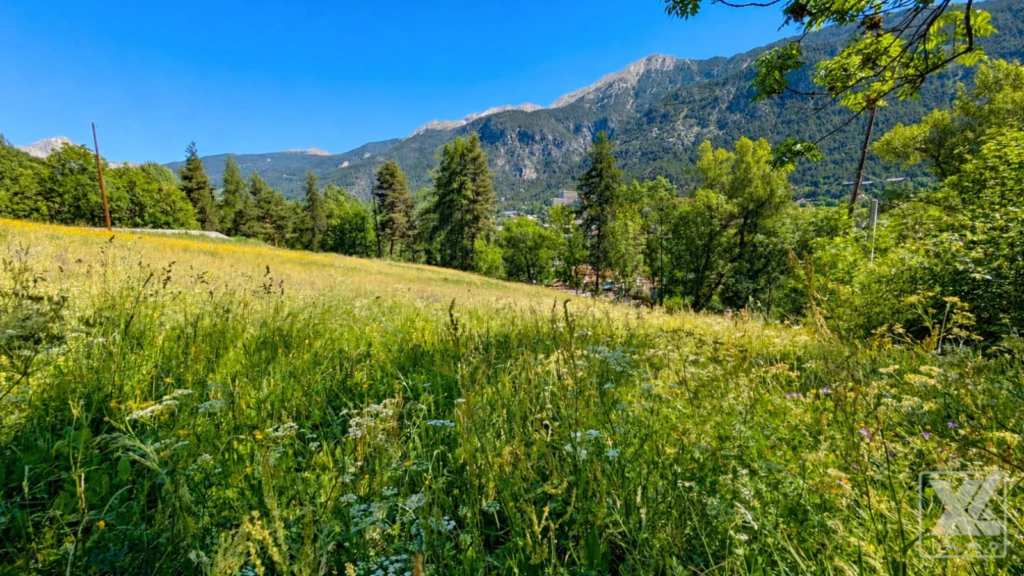Briançon - Terrain à bâtir 994 m² - PC accordé 5