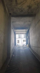 À louer – Double box sécurisé d'environ 18 m² 2