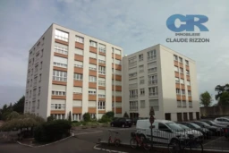 HOPITAL CENTRAL - 3 pièces à vendre 1