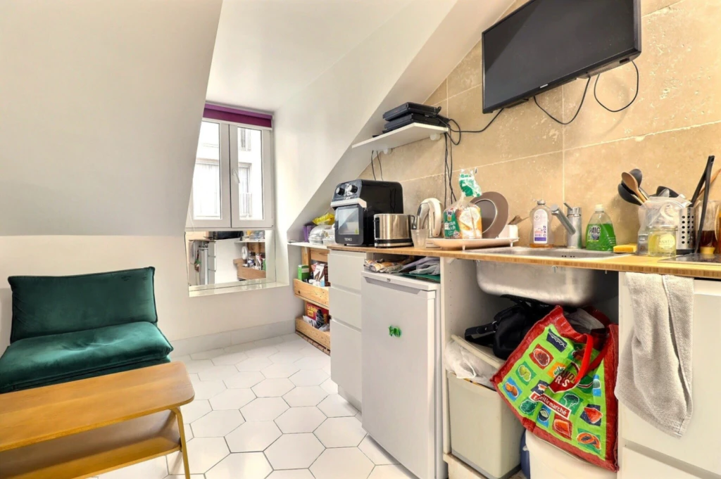 2 pièces - Paris 7 - Rue Rousselet 2