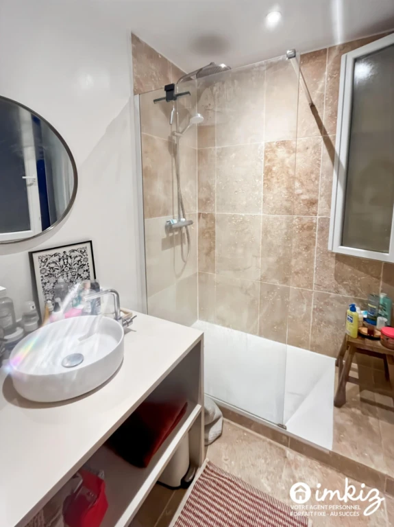 Paris 9e - 51 m² de caractère, parquet et cheminée 6