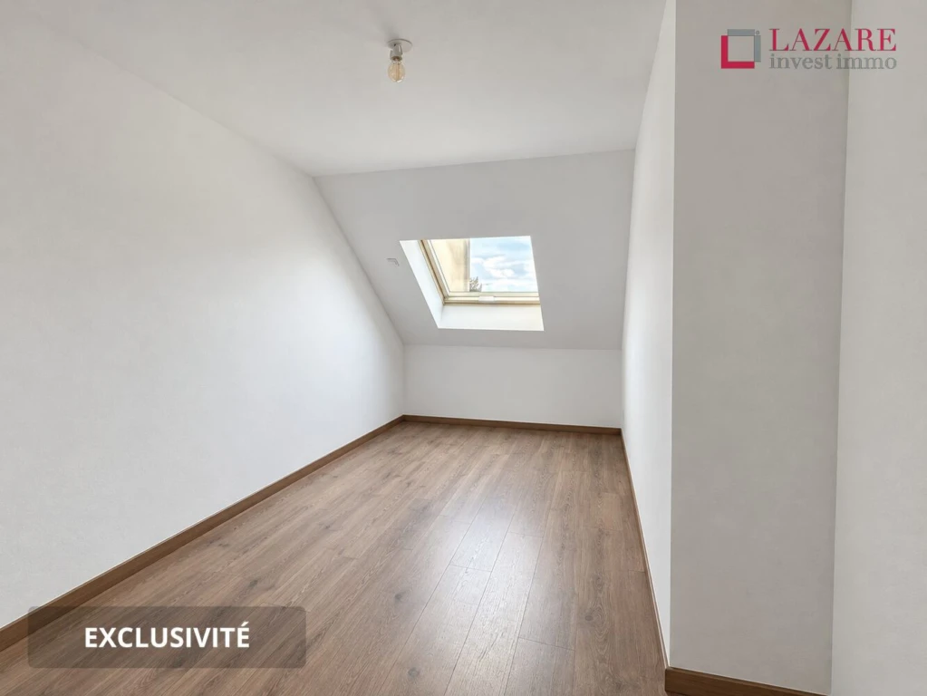 A LOUER T3 Duplex récent avec parking 6