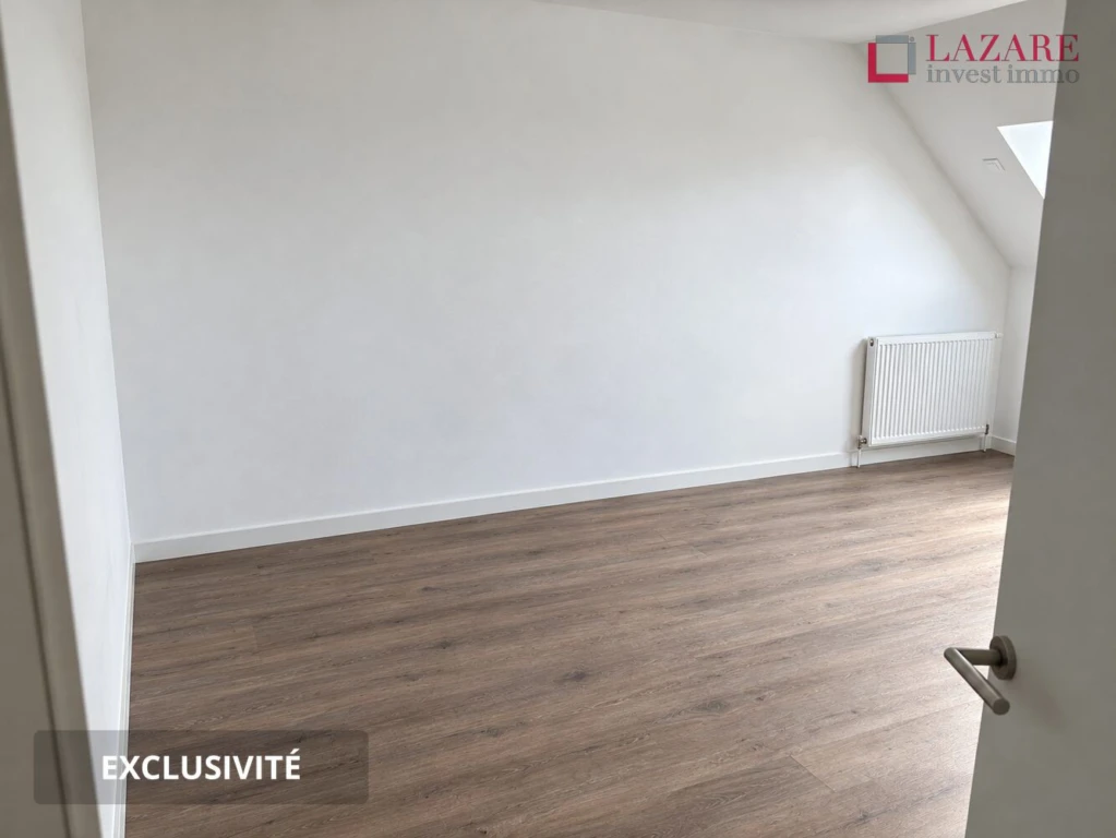 A LOUER T3 Duplex récent avec parking 5